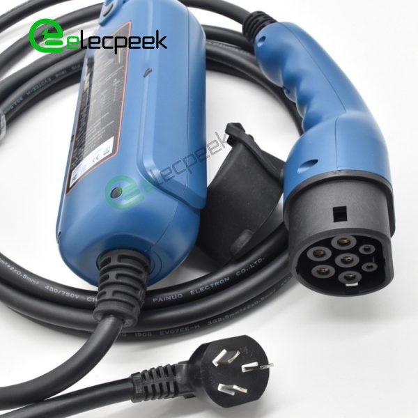 IEC 62196-2 AC Charging Plug 16A 250V Three Phase EV Charger Mode 2 with 5 Meters Cable